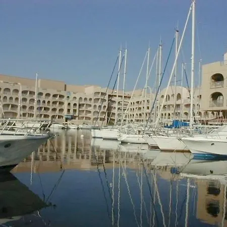 Apartment : 4 Pers Marina Climatise Avec Garage - Fr-1-335-162 Hyeres