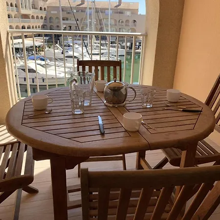 Apartment : 4 Pers Marina Climatise Avec Garage - Fr-1-335-162